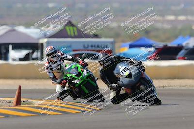 media/Oct-09-2022-SoCal Trackdays (Sun) [[95640aeeb6]]/Turn 2 (1110am)/